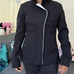 Vintage lululemon jacket size 6